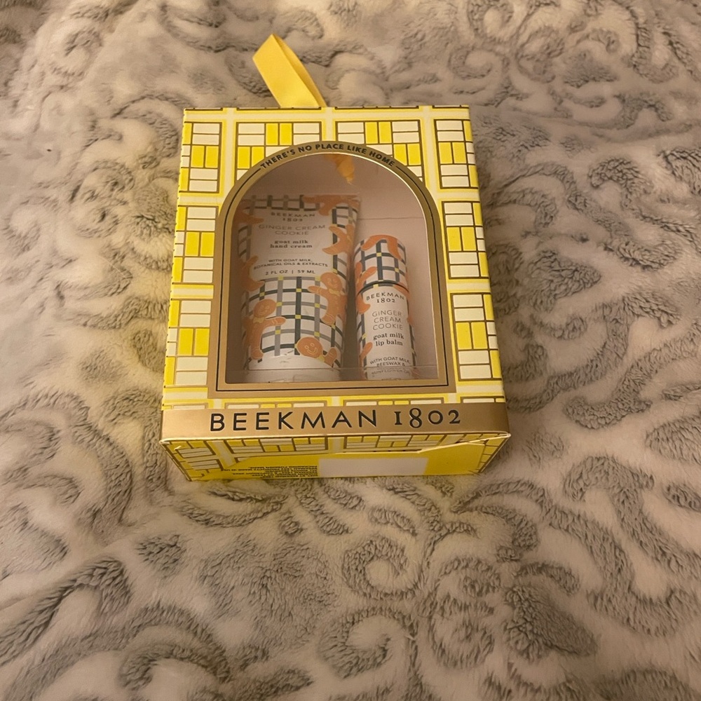Beekman 1802 Vibrant Yellow Body Care Set
